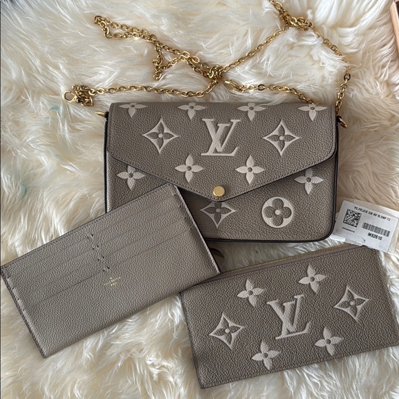 Louis Vuitton Handbags - LV Felicie Pochette Monogram Empreinte Leather